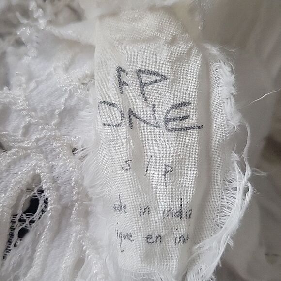 NWT Free People White S Adella Bralette Crop Top Crochet Embroider Lace Eyelet - Picture 9 of 12